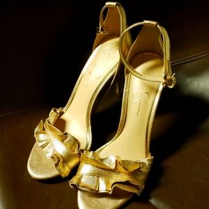 Jessica Simpson Silea Gold Leather Scrappy Heel